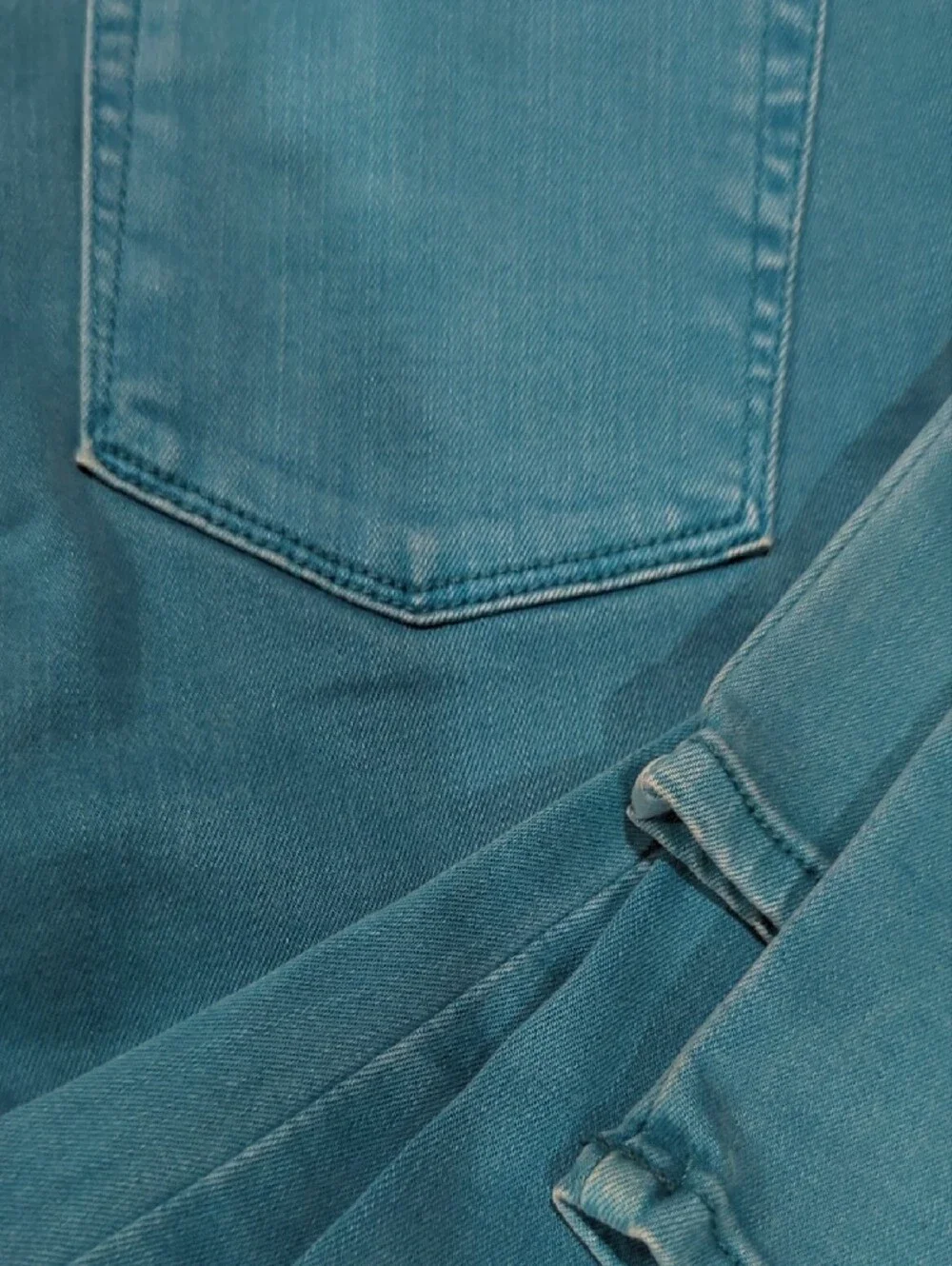 7 For All Mankind Teal Slim, Straight Jeans - Like New